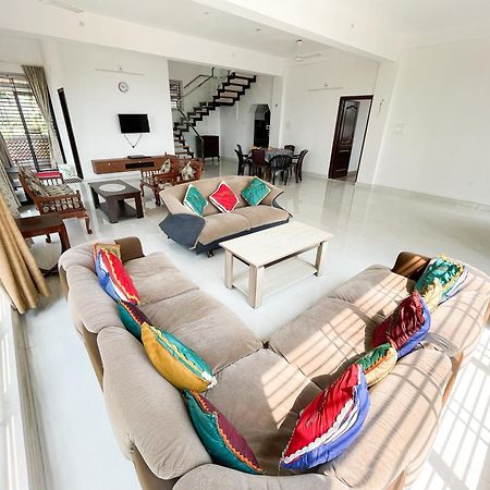 Gintara Beach Homestay By Evaddo Kalyanpur Екстер'єр фото